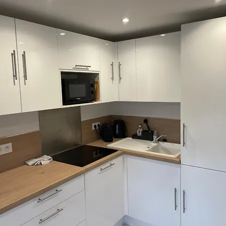 Апартаменты Magnifique Appt 5 Pers Dans Oasis Avec Piscine Ле-Лаванду